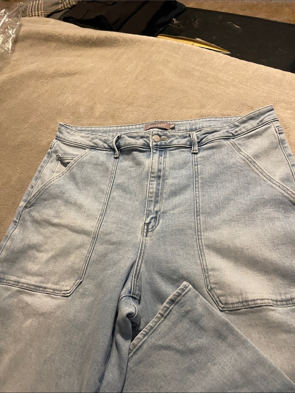 Just USA Light Blue High-Rise Crop Jeans with Front Panel Seams